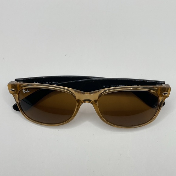Ray-Ban Bi-color Polished Honey Wayfarer Sunglasses polarized - Picture 13 of 14